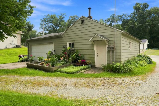 50818 Cornwall Road, Bristol, IN 46507