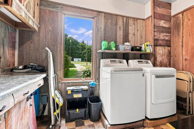 50818 Cornwall Road, Bristol, IN 46507