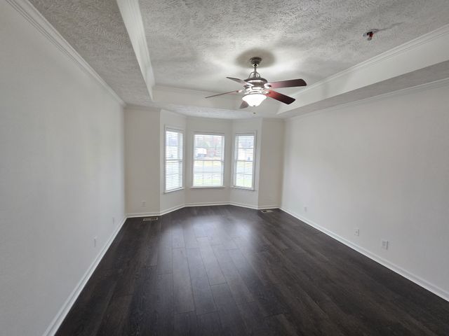 913 Indian Springs Cir, Manchester, TN 37355