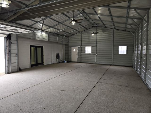 913 Indian Springs Cir, Manchester, TN 37355