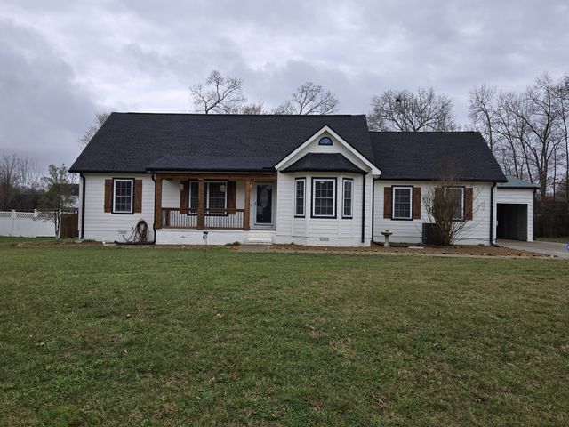 913 Indian Springs Cir, Manchester, TN 37355