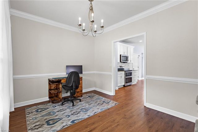 2828 Seven Eleven RD, Chesapeake, VA 23322