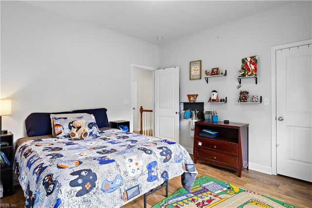 2828 Seven Eleven RD, Chesapeake, VA 23322