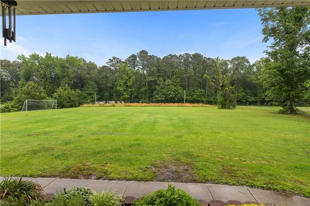 2828 Seven Eleven RD, Chesapeake, VA 23322