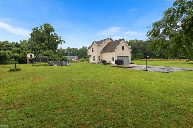 2828 Seven Eleven RD, Chesapeake, VA 23322