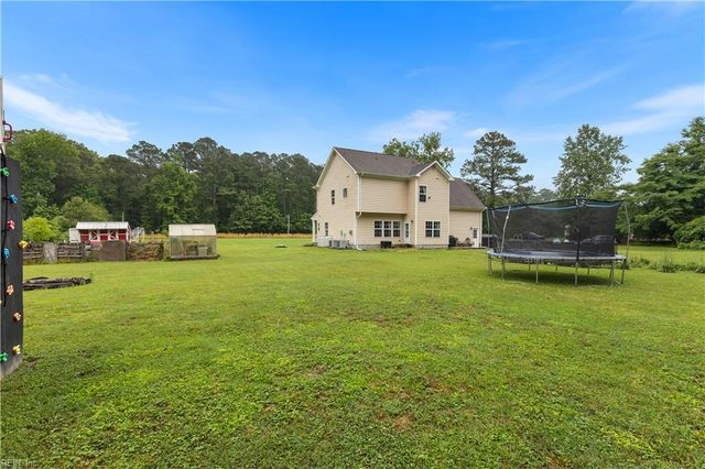 2828 Seven Eleven RD, Chesapeake, VA 23322