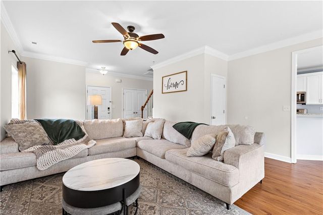 2828 Seven Eleven RD, Chesapeake, VA 23322