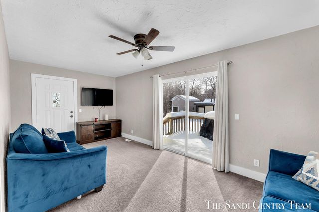 1949 Letart Avenue, Muskegon City, MI 49441