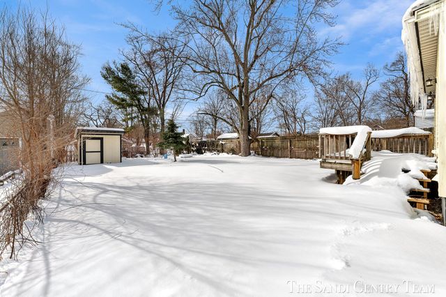 1949 Letart Avenue, Muskegon City, MI 49441