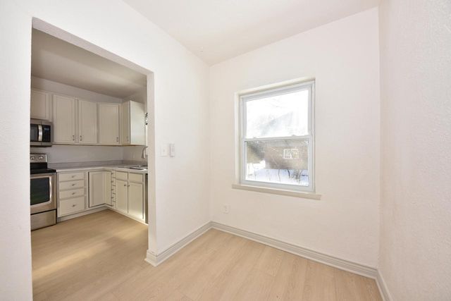 1350 Parkway DRIVE, Brookfield, WI 53005