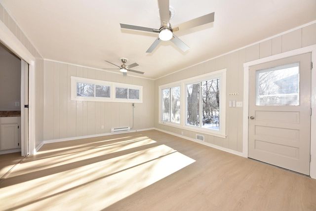 1350 Parkway DRIVE, Brookfield, WI 53005