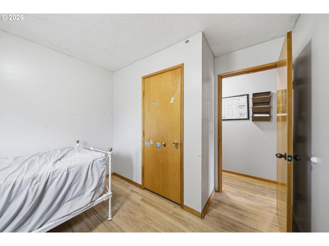 1605 JUNIPER St, Forest Grove, OR 97116