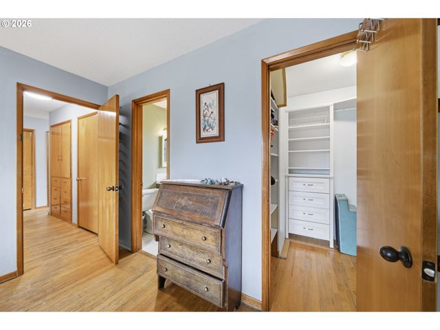 1605 JUNIPER St, Forest Grove, OR 97116