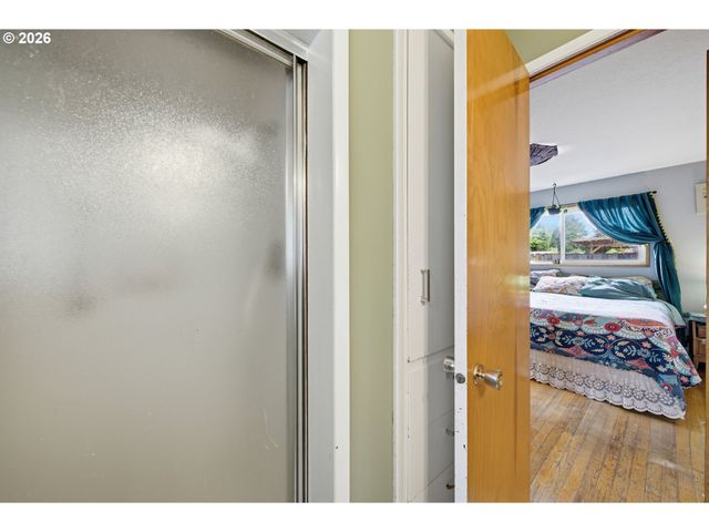 1605 JUNIPER St, Forest Grove, OR 97116