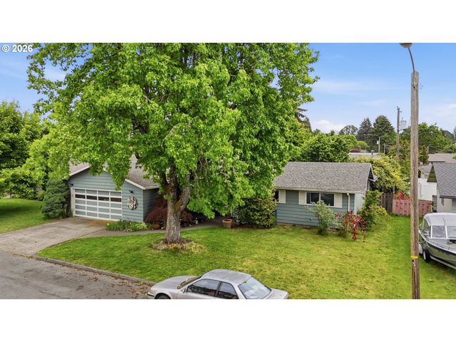 1605 JUNIPER St, Forest Grove, OR 97116