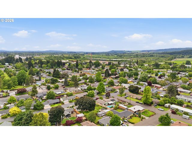 1605 JUNIPER St, Forest Grove, OR 97116
