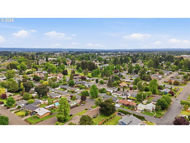 1605 JUNIPER St, Forest Grove, OR 97116