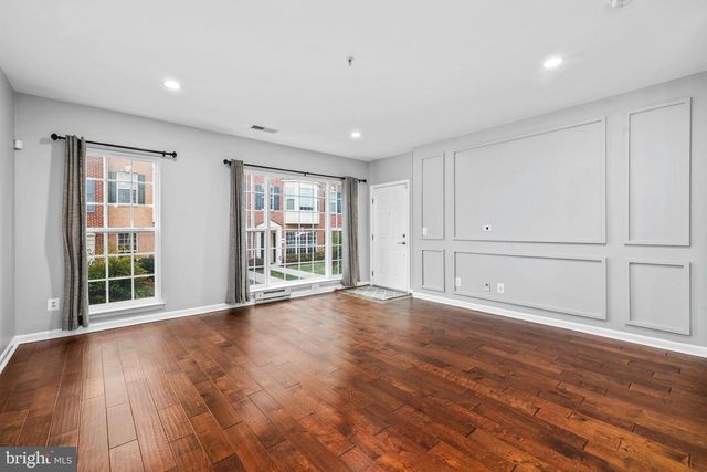 6153 ASTER HAVEN CIR, Haymarket, VA 20169