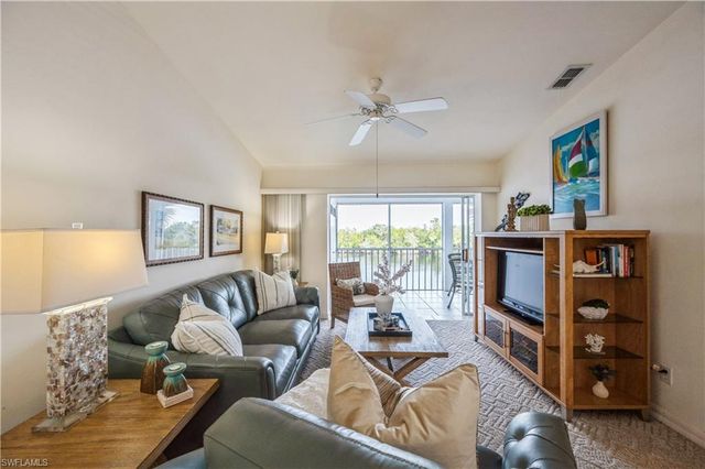 1325 Mainsail DR # 1213, Naples, FL 34114