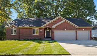 3681 S Athanasia Way, Fort Gratiot, MI 48059