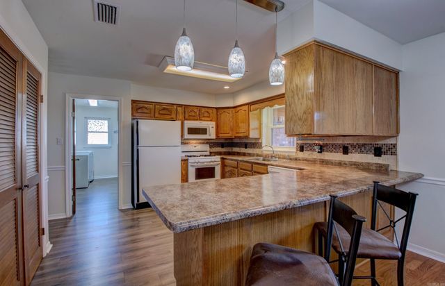 817 N Walkers Corner Road, Scott, AR 72142