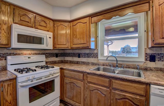 817 N Walkers Corner Road, Scott, AR 72142