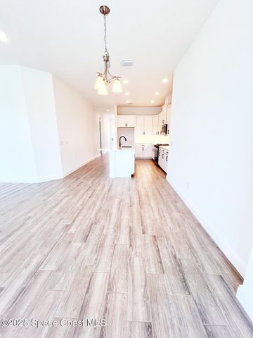 2938 Pangea Circle, Melbourne, FL 32940