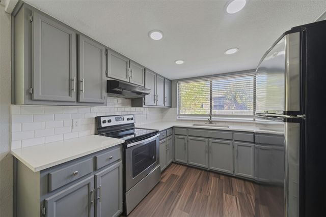 1601 Sagebrush DR, Round Rock, TX 78681