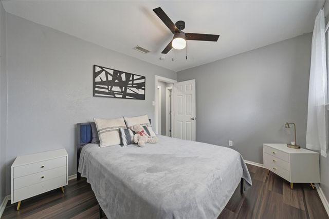 1601 Sagebrush DR, Round Rock, TX 78681