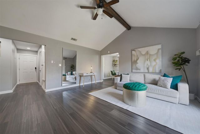 1601 Sagebrush DR, Round Rock, TX 78681