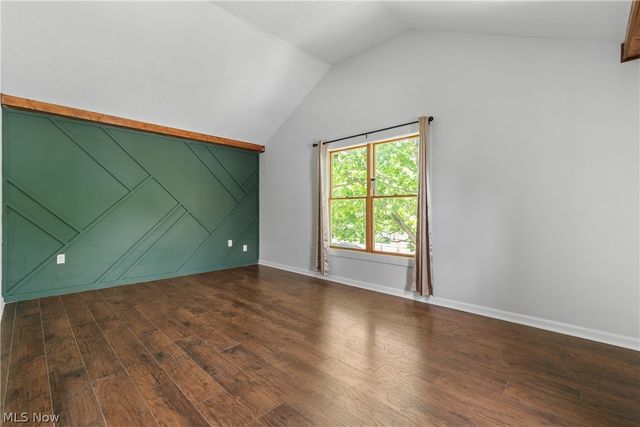 1359 Delia Avenue, Akron, OH 44320