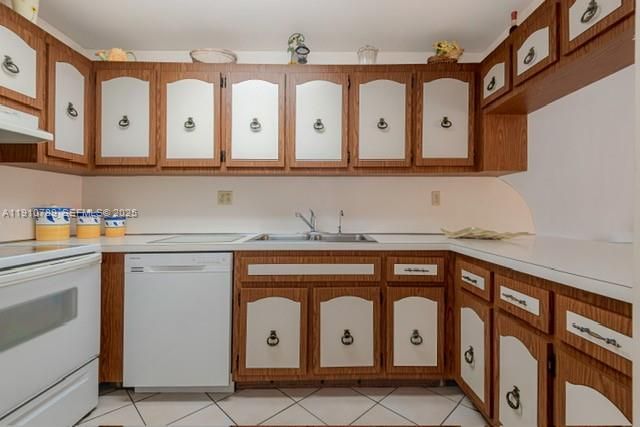 1890 W 56th Street 1423, Hialeah, FL 33012