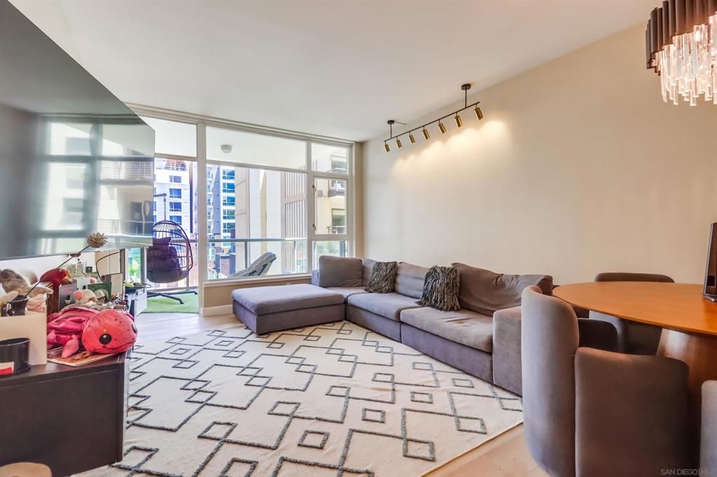 427 9Th Ave 409, San Diego, CA 92101 — photo 2