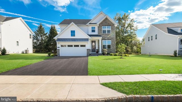 1448 MILL RACE DR, Quakertown, PA 18951