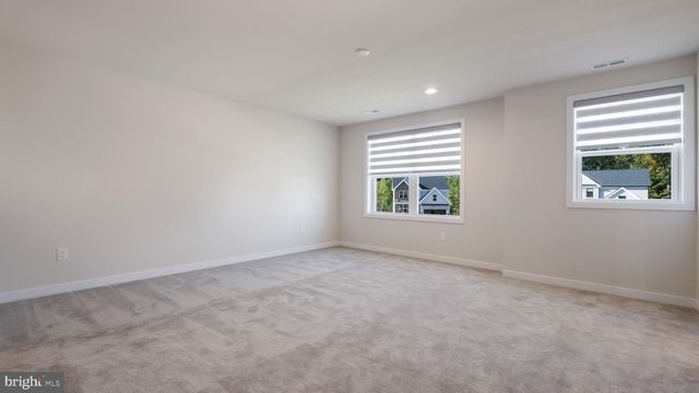 1448 MILL RACE DR, Quakertown, PA 18951