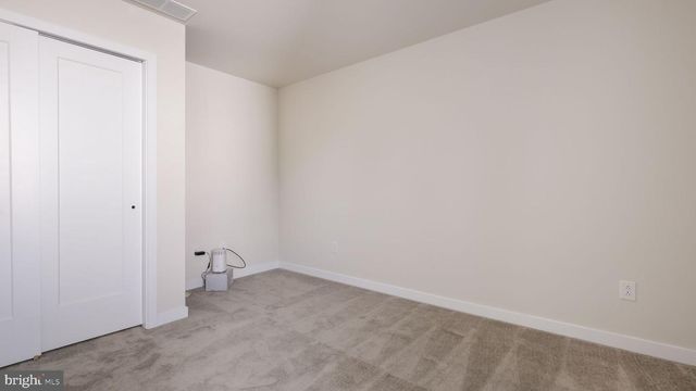 1448 MILL RACE DR, Quakertown, PA 18951