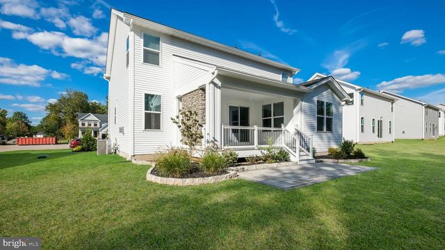 1448 MILL RACE DR, Quakertown, PA 18951