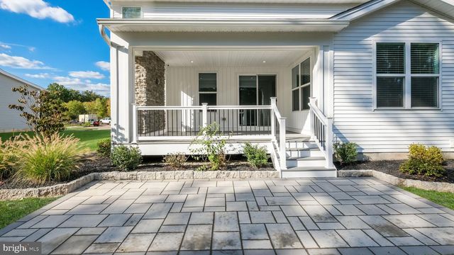 1448 MILL RACE DR, Quakertown, PA 18951