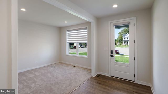 1448 MILL RACE DR, Quakertown, PA 18951