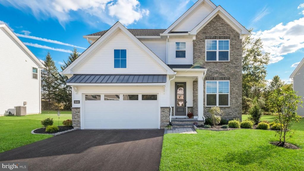 1448 MILL RACE DR, Quakertown, PA 18951