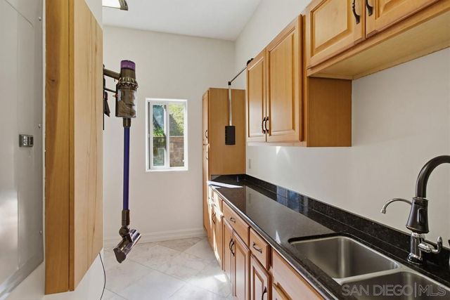 11558 Creek, Poway, CA 92064