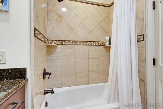 11558 Creek, Poway, CA 92064