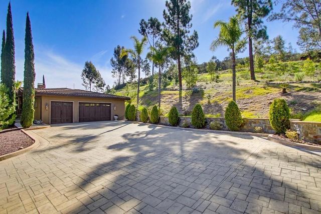 11558 Creek, Poway, CA 92064