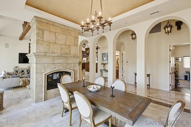 11558 Creek, Poway, CA 92064