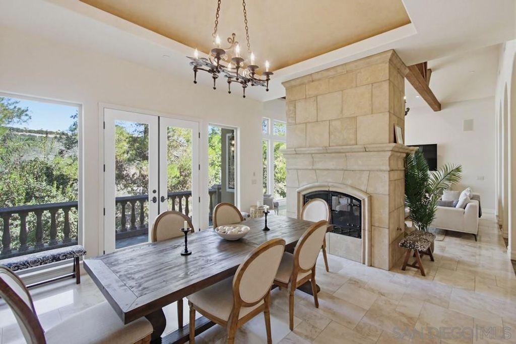 11558 Creek, Poway, CA 92064