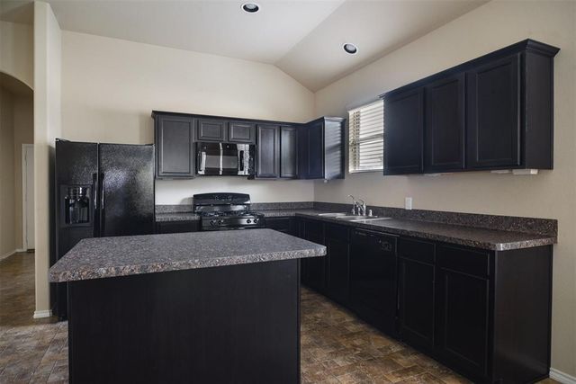 11427 Barbican Court, Conroe, TX 77304