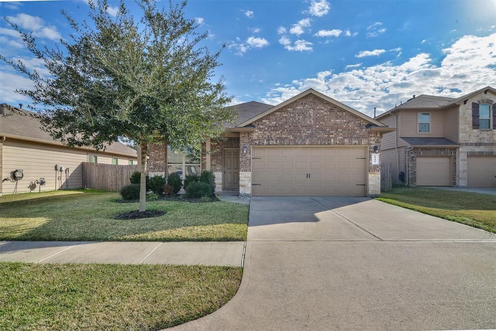 11427 Barbican Court, Conroe, TX 77304