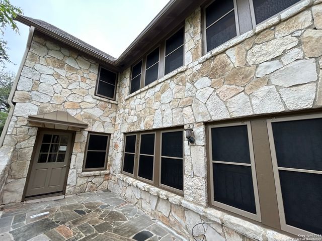 218 E Rosewood Ave Apt 3, San Antonio, TX 78212