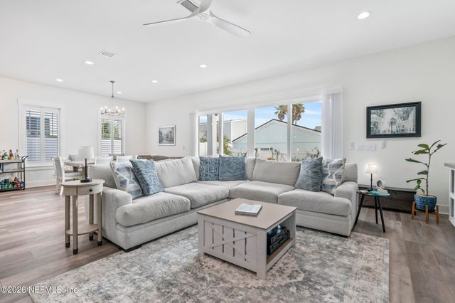 532 SEA ISLAND Drive, Fernandina Beach, FL 32034