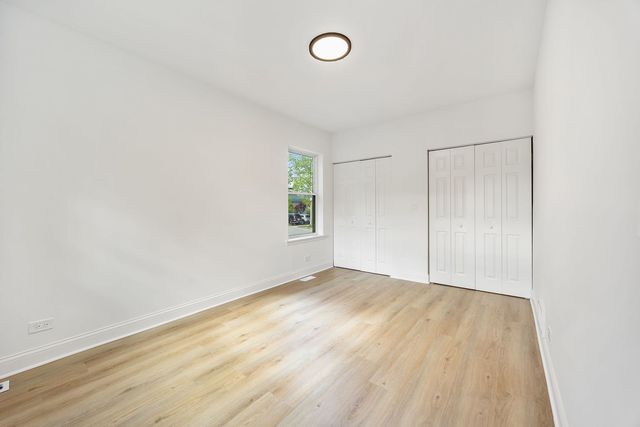 1107 Victoria Avenue, North Chicago, IL 60064
